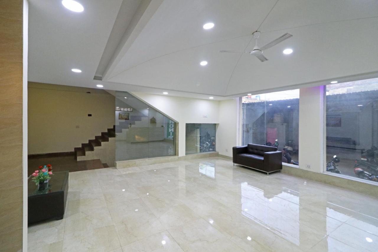 Hotel Ronit Royal Delhi Airport By D'Capitol Nuova Delhi Esterno foto