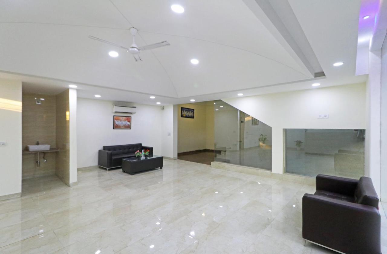 Hotel Ronit Royal Delhi Airport By D'Capitol Nuova Delhi Esterno foto