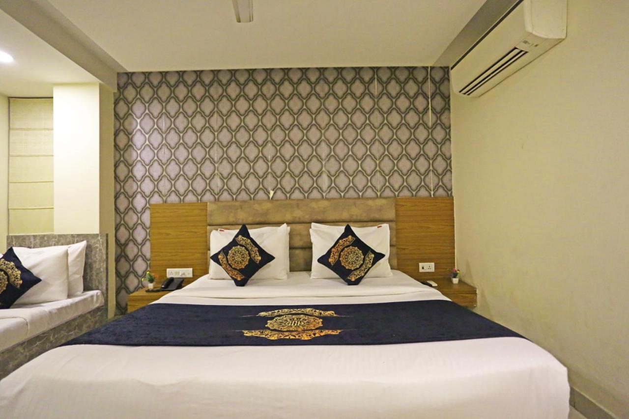 Hotel Ronit Royal Delhi Airport By D'Capitol Nuova Delhi Esterno foto